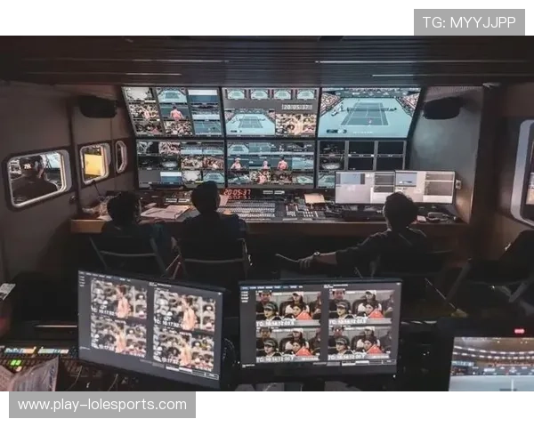 自由视点视频技术重构观赛体验 支持多角度回放精彩瞬间 自由视点视频技术重构观赛体验 支持多角度回放精彩瞬间